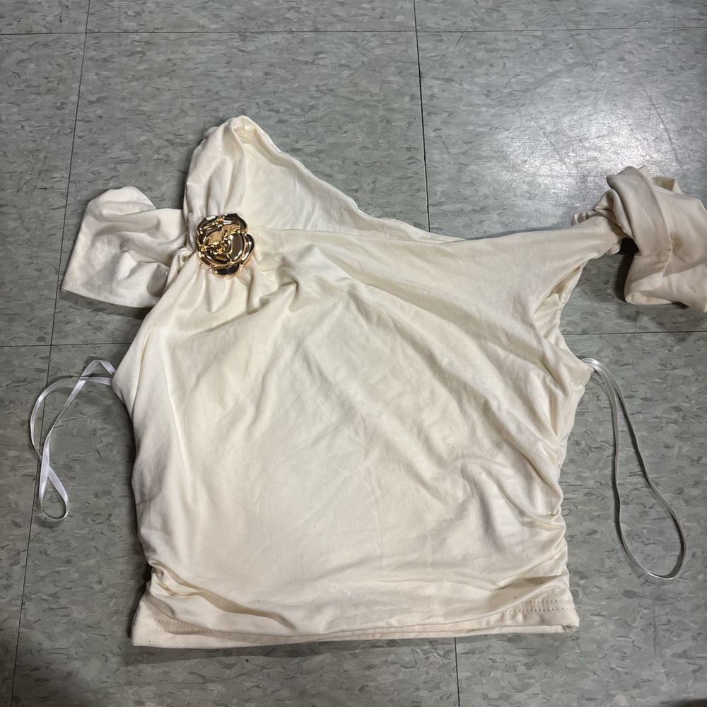 SHEIN Cream Blouse with Floral Detail